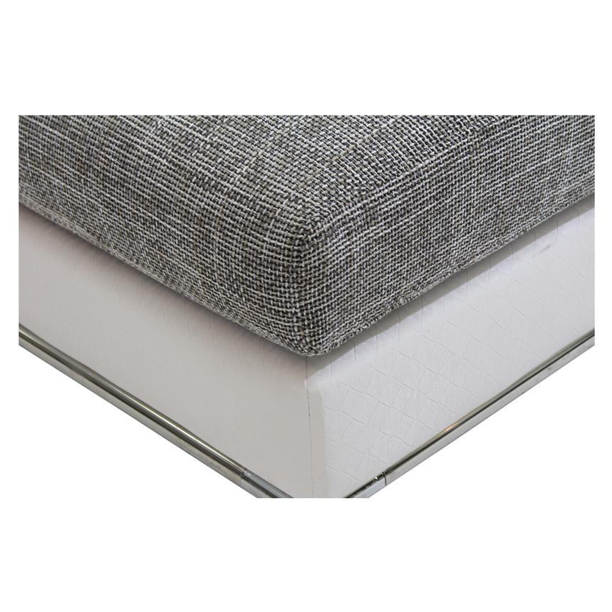 Hanna Sectional Sofa w/Right Chaise  alternate image, 6 of 7 images.