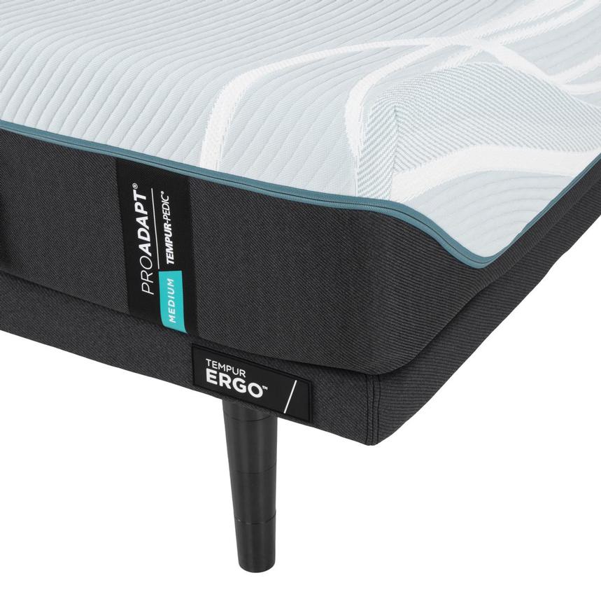 ProAdapt Medium King Mattress w/Ergo® 3.0 Powered Base by Tempur-Pedic  alternate image, 4 of 6 images.