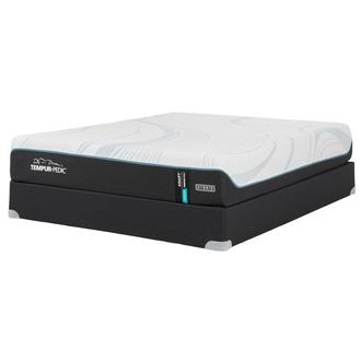 Adapt 2.0-Medium Hybrid Queen Mattress w/Regular Foundation by Tempur-Pedic
