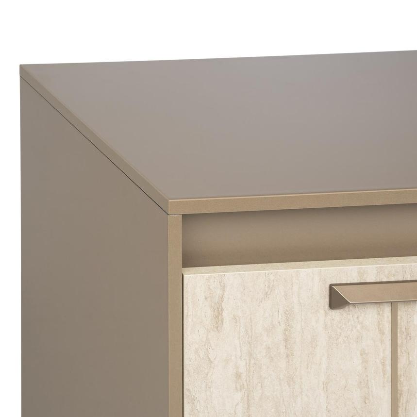 JoJo Buffet  alternate image, 8 of 10 images.