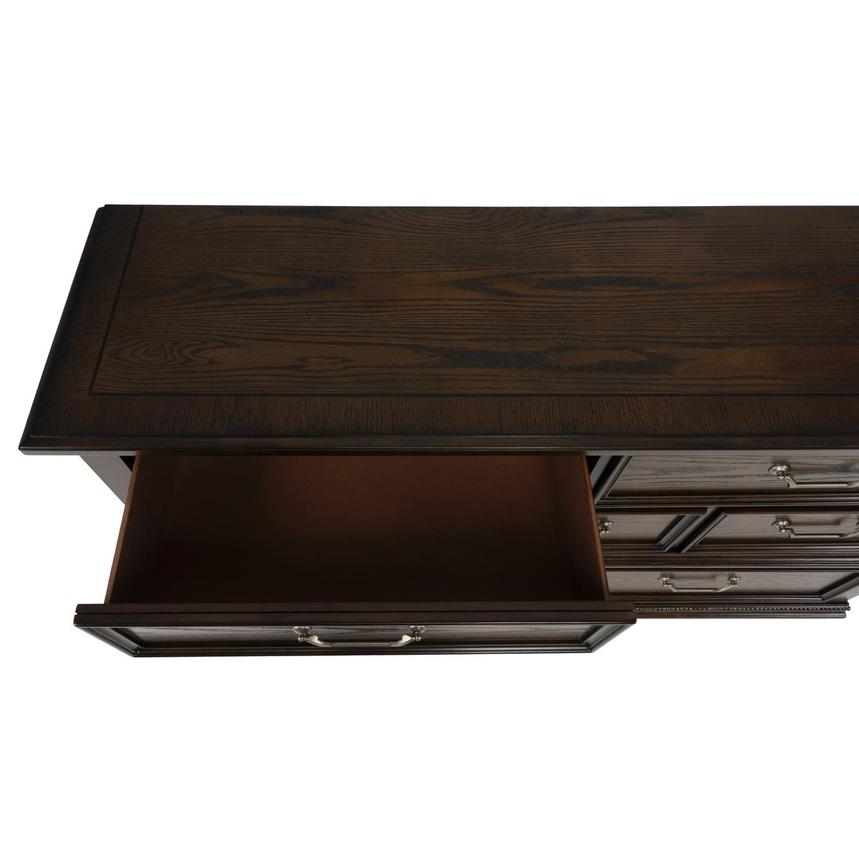 Tomas Dresser  alternate image, 9 of 13 images.